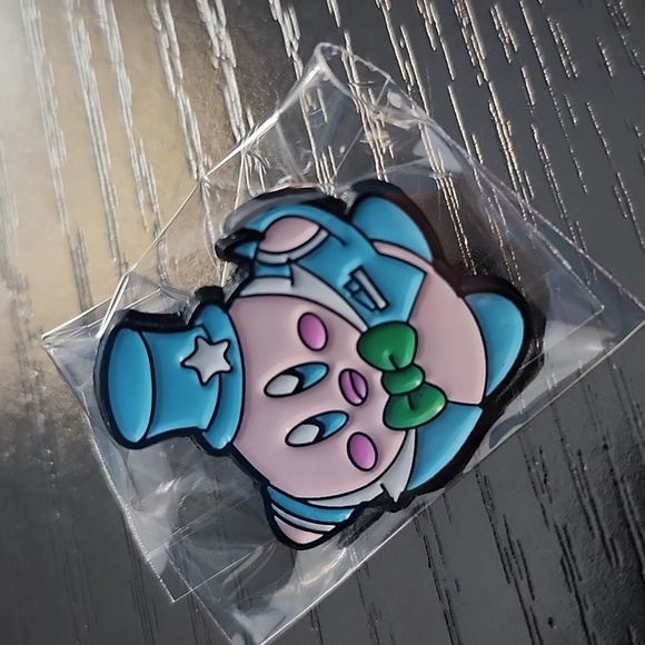 Nintendo Kirby Pin - Picture 3 of 3
